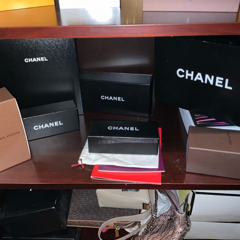 Meet your Posher, Jenny